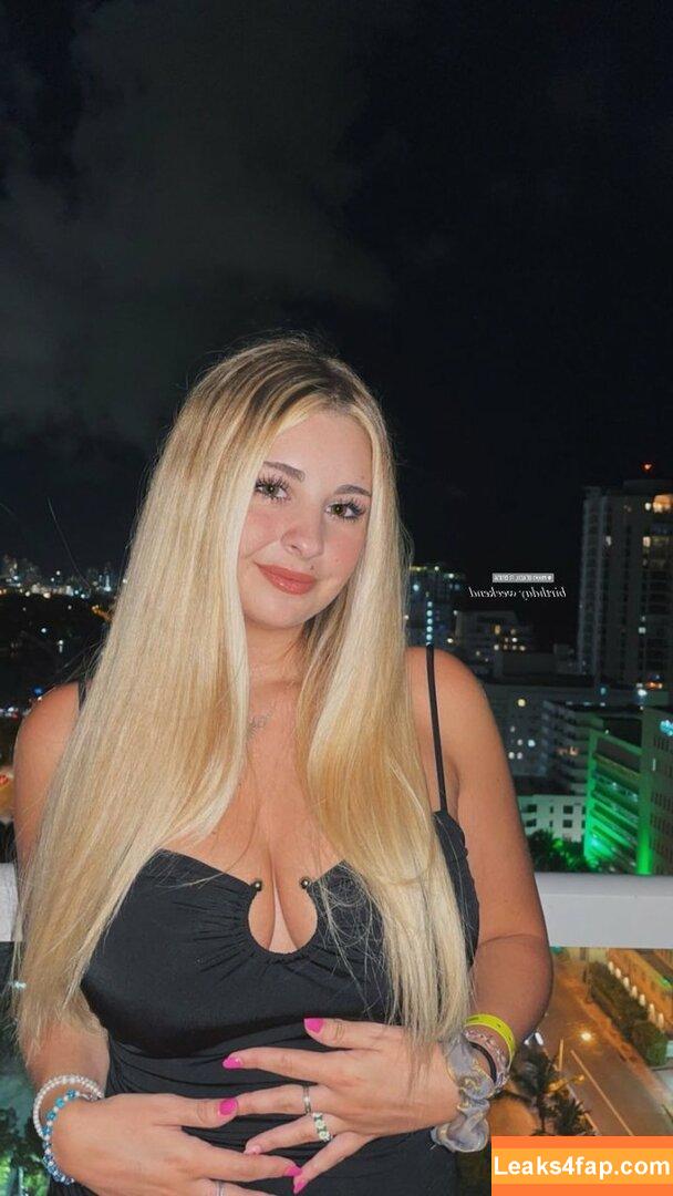 Corrina M / corinnakopf / corrinamehiel leaked photo photo #0037