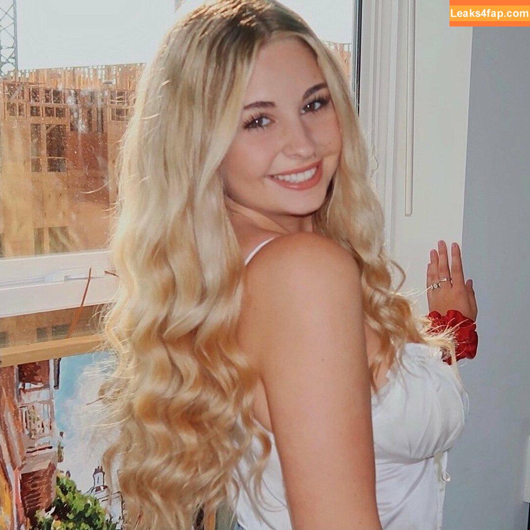 Corrina M / corinnakopf / corrinamehiel leaked photo photo #0051