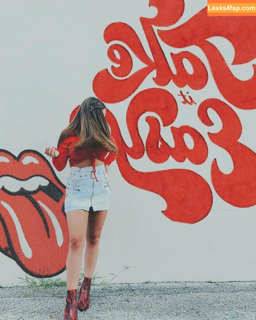 Corrina M / corinnakopf / corrinamehiel leaked photo photo #0140
