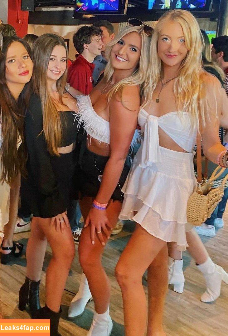 Corrina M / corinnakopf / corrinamehiel leaked photo photo #0187
