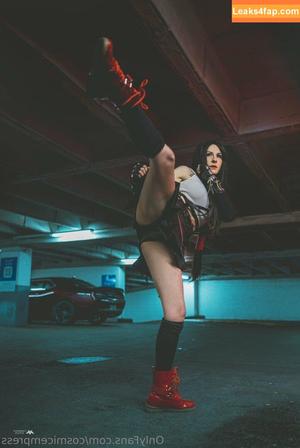 CosmicEmpress photo #0122