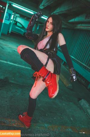 CosmicEmpress photo #0130
