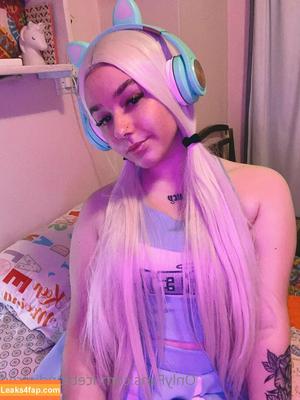 cosplayfoxyuzumaki photo #0030
