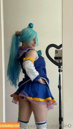 cosplayfoxyuzumaki photo #0147