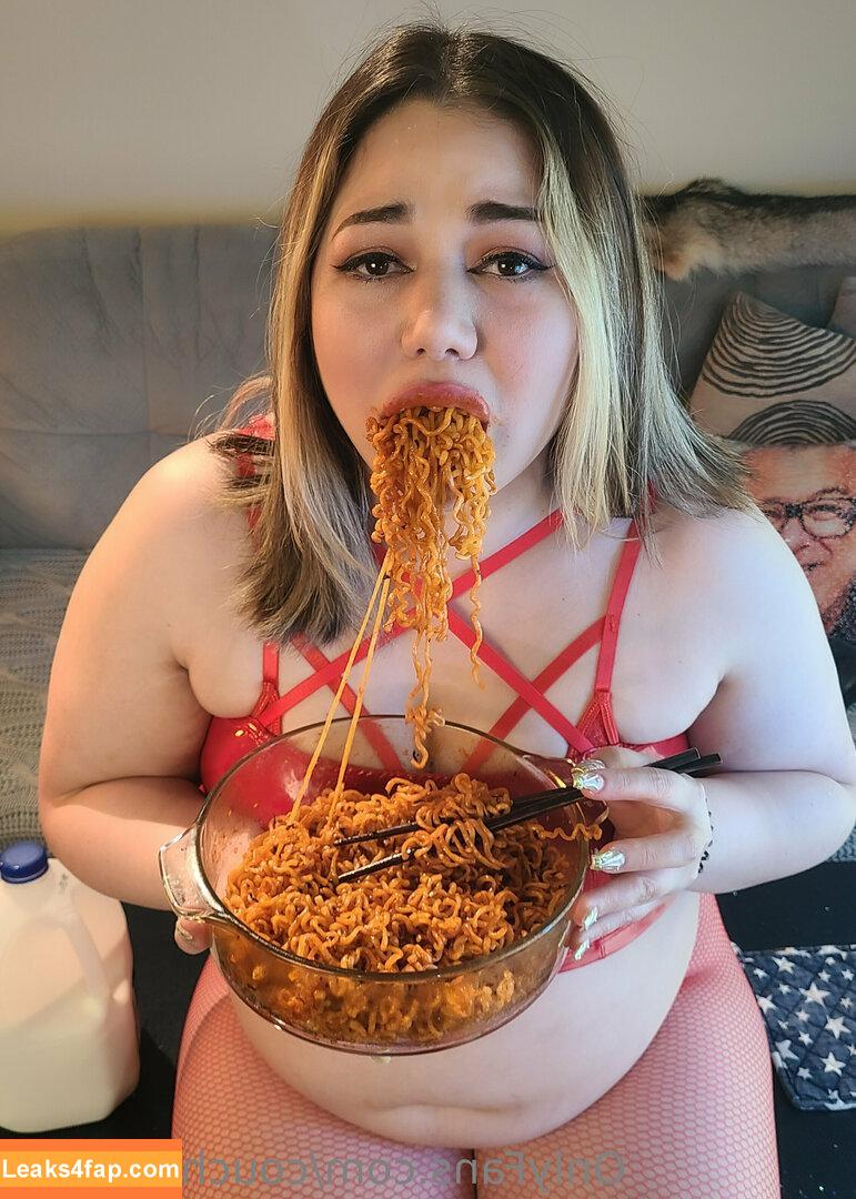 couchqueenie /  leaked photo photo #0214