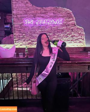 courtn3y.thompson photo #0002