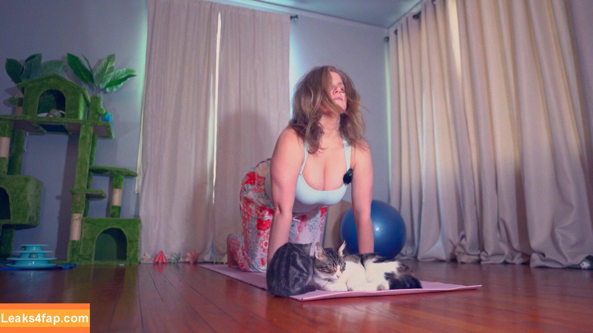 Courtney Bell / officialcourtneybell leaked photo photo #0001