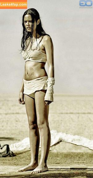 Courtney Eaton фото #0015