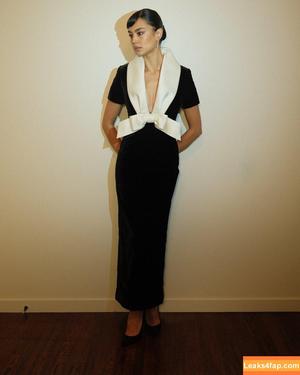 Courtney Eaton photo #0030