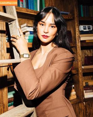 Courtney Eaton фото #0040