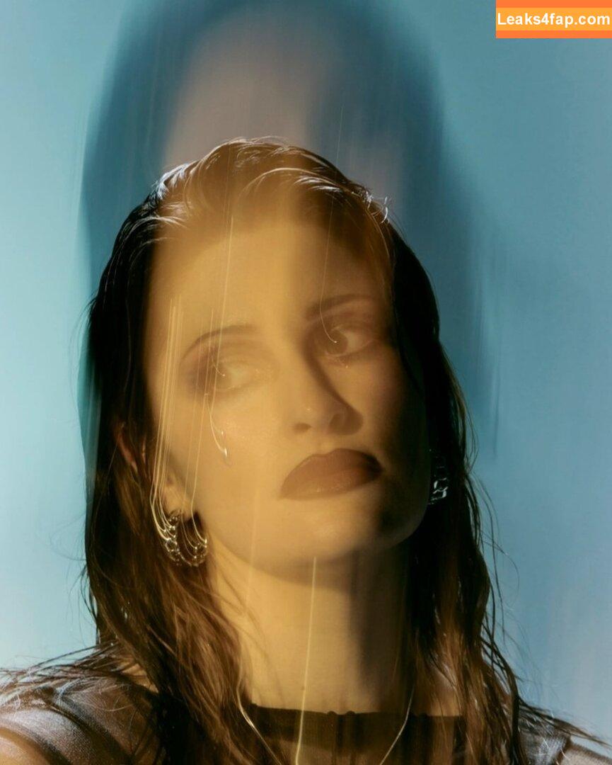 Courtney LaPlante / Spiritbox Singer / courtneylaplante leaked photo photo #0287