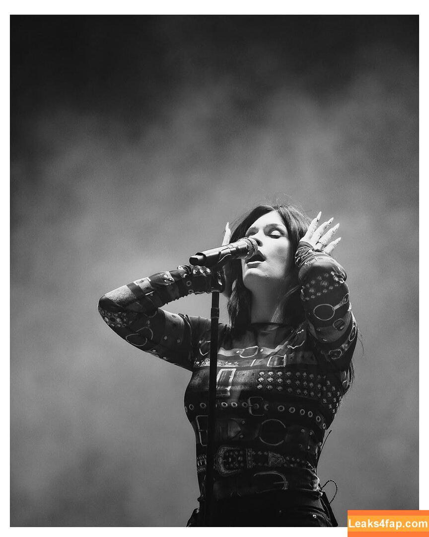 Courtney LaPlante / Spiritbox Singer / courtneylaplante leaked photo photo #0297