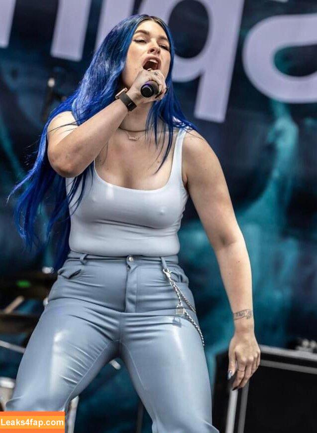 Courtney LaPlante / Spiritbox Singer / courtneylaplante leaked photo photo #0319