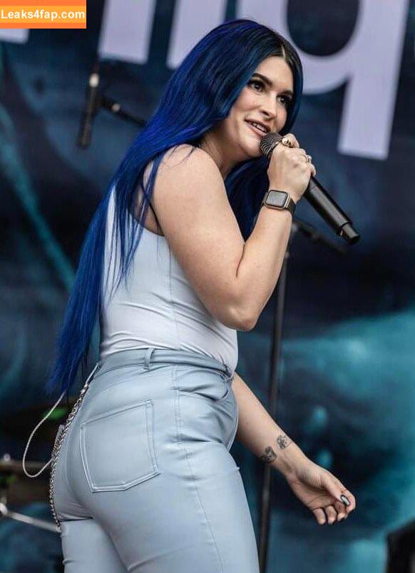 Courtney LaPlante / Spiritbox Singer / courtneylaplante leaked photo photo #0320