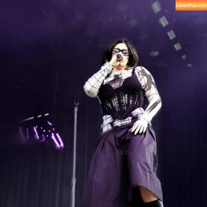 Courtney LaPlante photo #0298