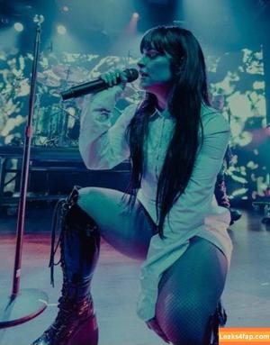 Courtney LaPlante photo #0314