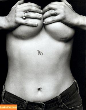 Courtney Love photo #0072