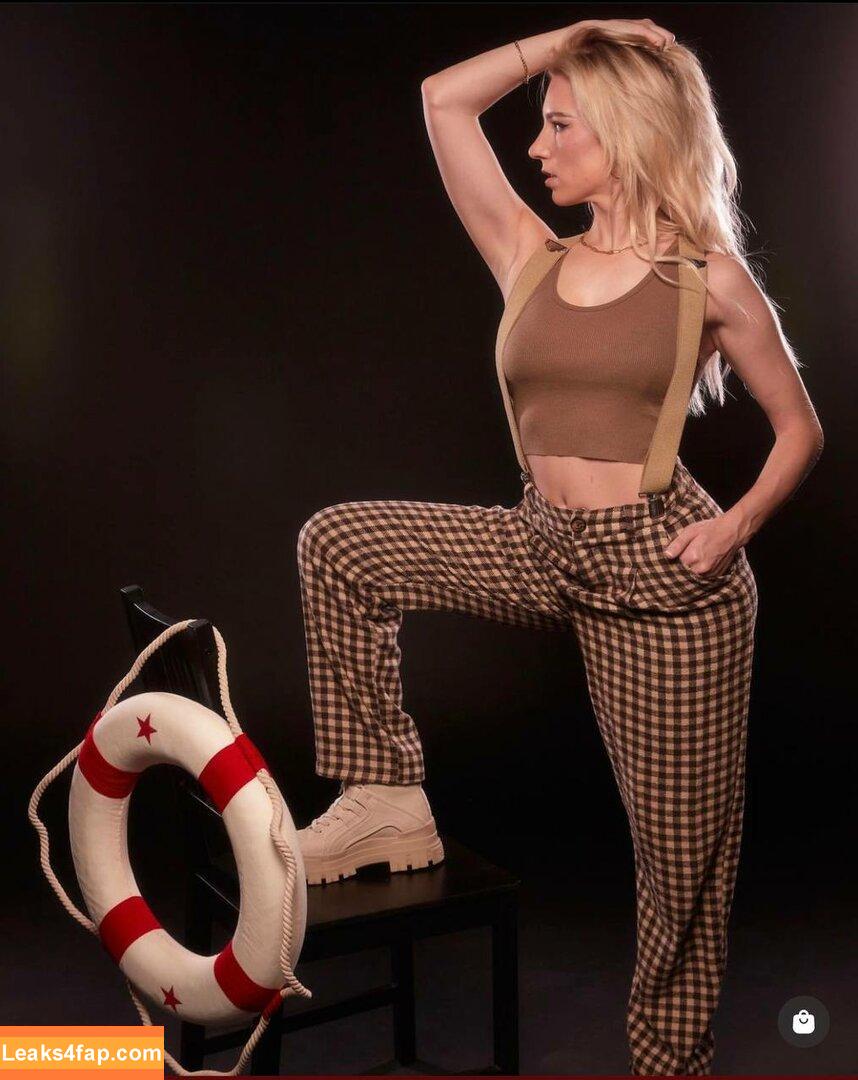 Courtney Miller / co_mill / courtney.miller / typicalvlogs leaked photo photo #0081