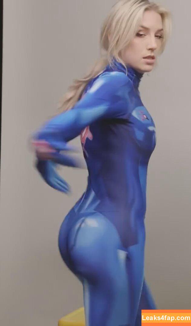 Courtney Miller / co_mill / courtney.miller / typicalvlogs leaked photo photo #0123