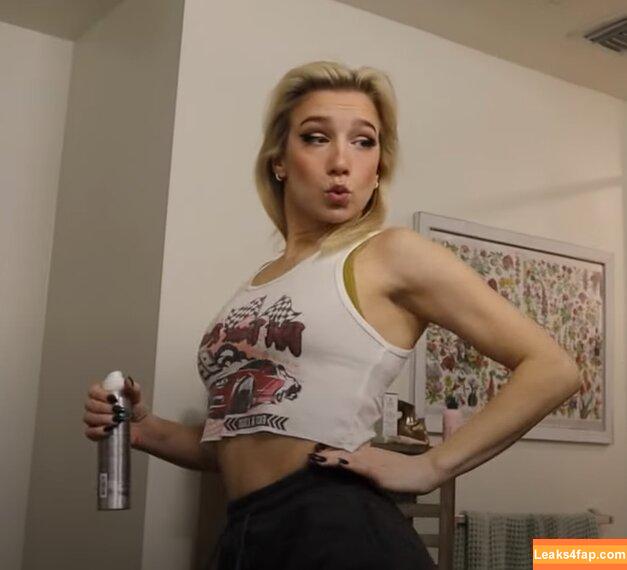 Courtney Miller / co_mill / courtney.miller / typicalvlogs leaked photo photo #0139