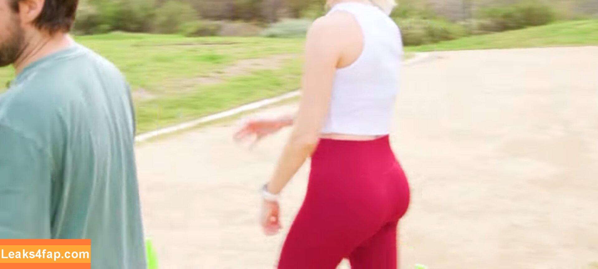 Courtney Miller / co_mill / courtney.miller / typicalvlogs leaked photo photo #0167