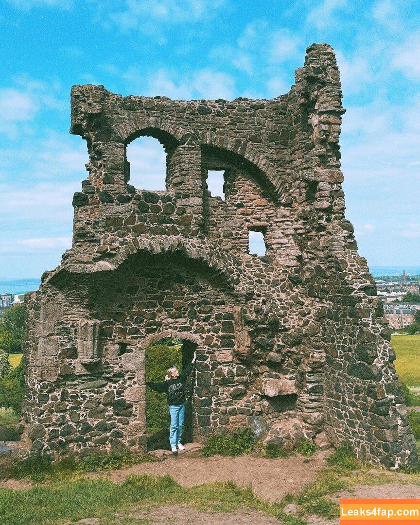 Courtney Miller / co_mill / courtney.miller / typicalvlogs leaked photo photo #0203