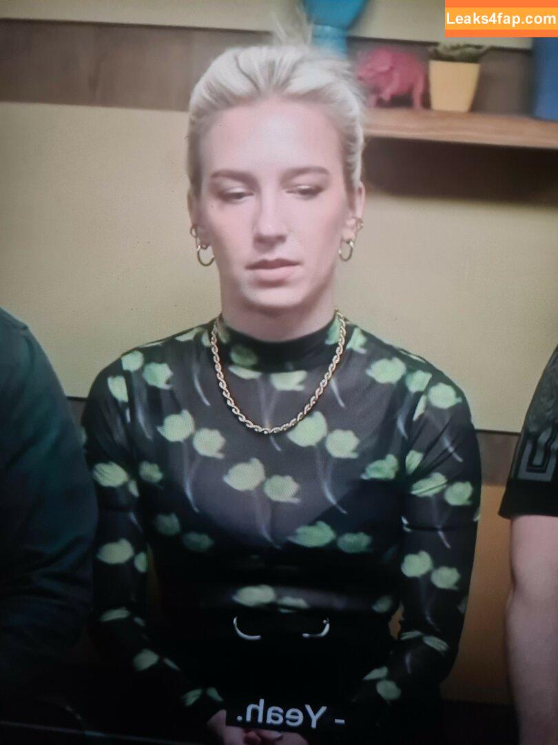 Courtney Miller / co_mill / courtney.miller / typicalvlogs leaked photo photo #0215