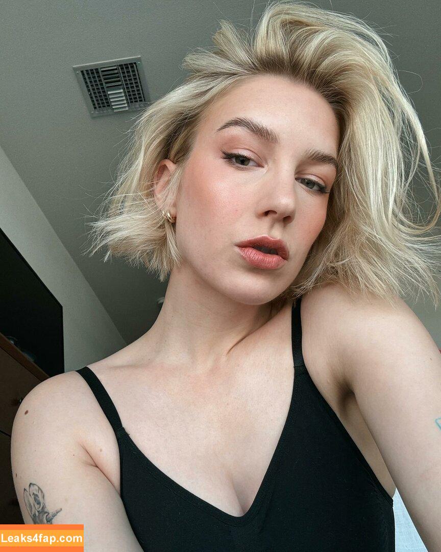 Courtney Miller / co_mill / courtney.miller / typicalvlogs leaked photo photo #0331