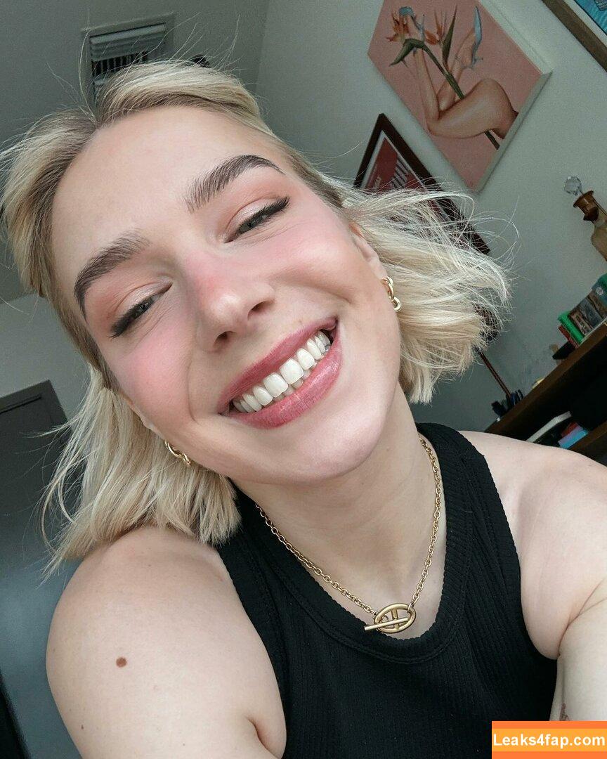 Courtney Miller / co_mill / courtney.miller / typicalvlogs leaked photo photo #0341