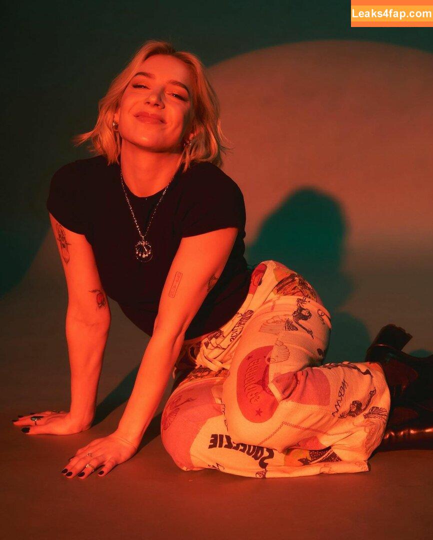 Courtney Miller / co_mill / courtney.miller / typicalvlogs leaked photo photo #0380