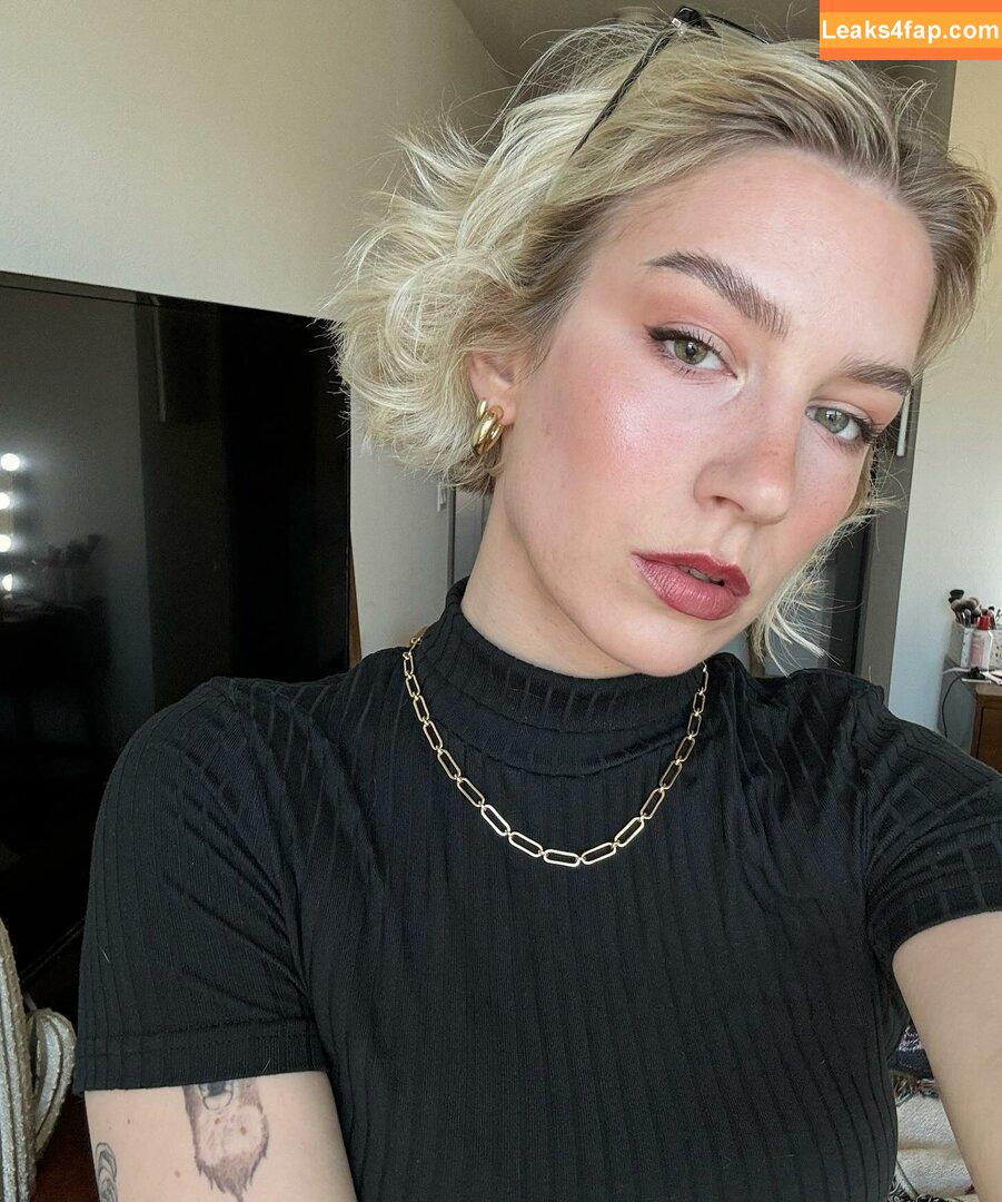 Courtney Miller / co_mill / courtney.miller / typicalvlogs leaked photo photo #0386