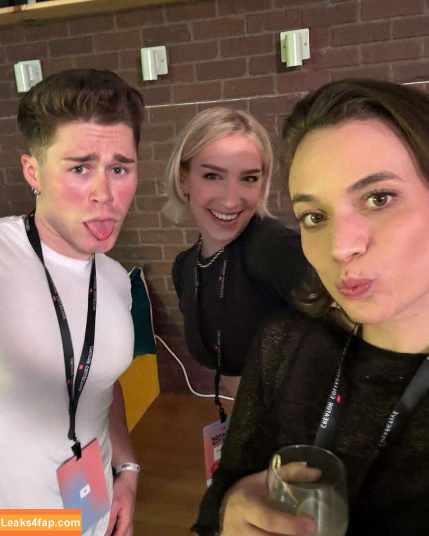 Courtney Miller / co_mill / courtney.miller / typicalvlogs leaked photo photo #0400