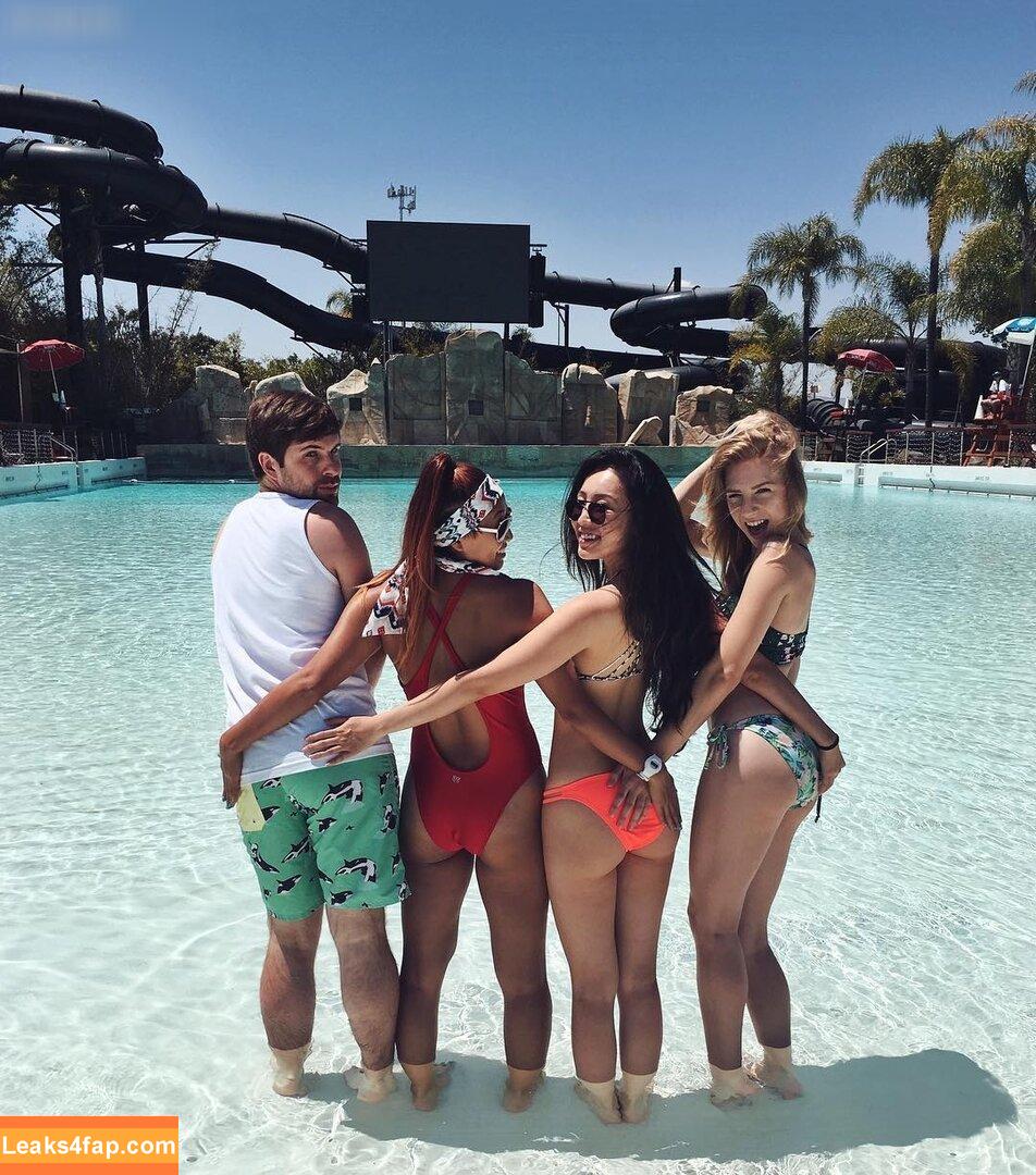 Courtney Miller / co_mill / courtney.miller / typicalvlogs leaked photo photo #0435