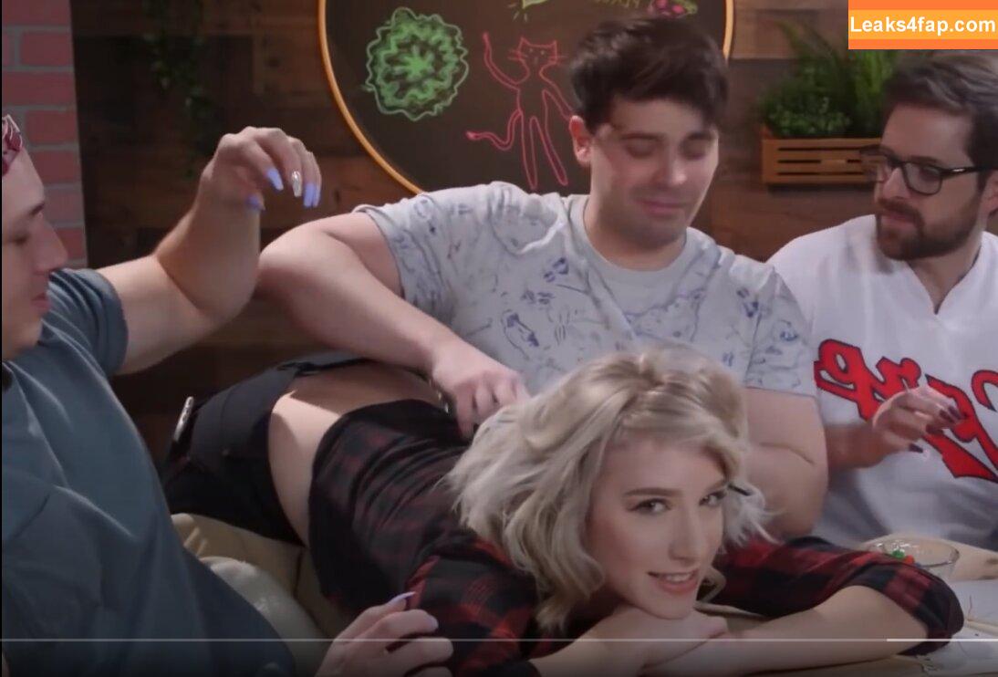 Courtney Miller / co_mill / courtney.miller / typicalvlogs leaked photo photo #0494