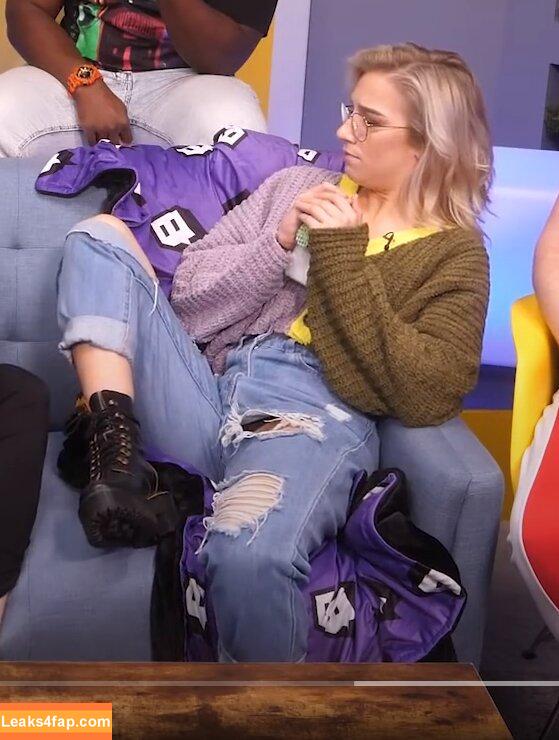 Courtney Miller / co_mill / courtney.miller / typicalvlogs leaked photo photo #0508