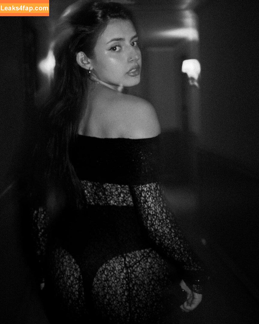 Courtney Miller / co_mill / courtney.miller / typicalvlogs leaked photo photo #0531