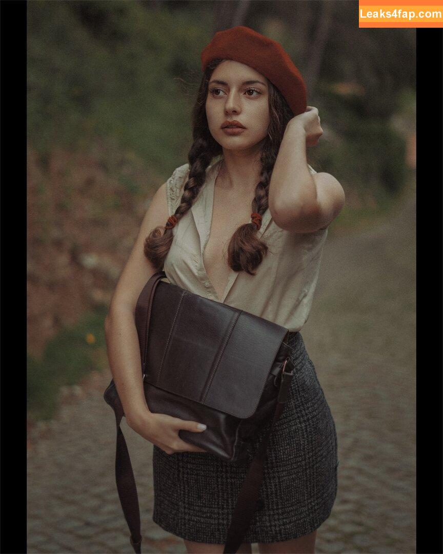 Courtney Miller / co_mill / courtney.miller / typicalvlogs leaked photo photo #0587