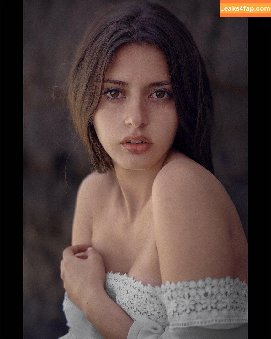 Courtney Miller / co_mill / courtney.miller / typicalvlogs leaked photo photo #0611