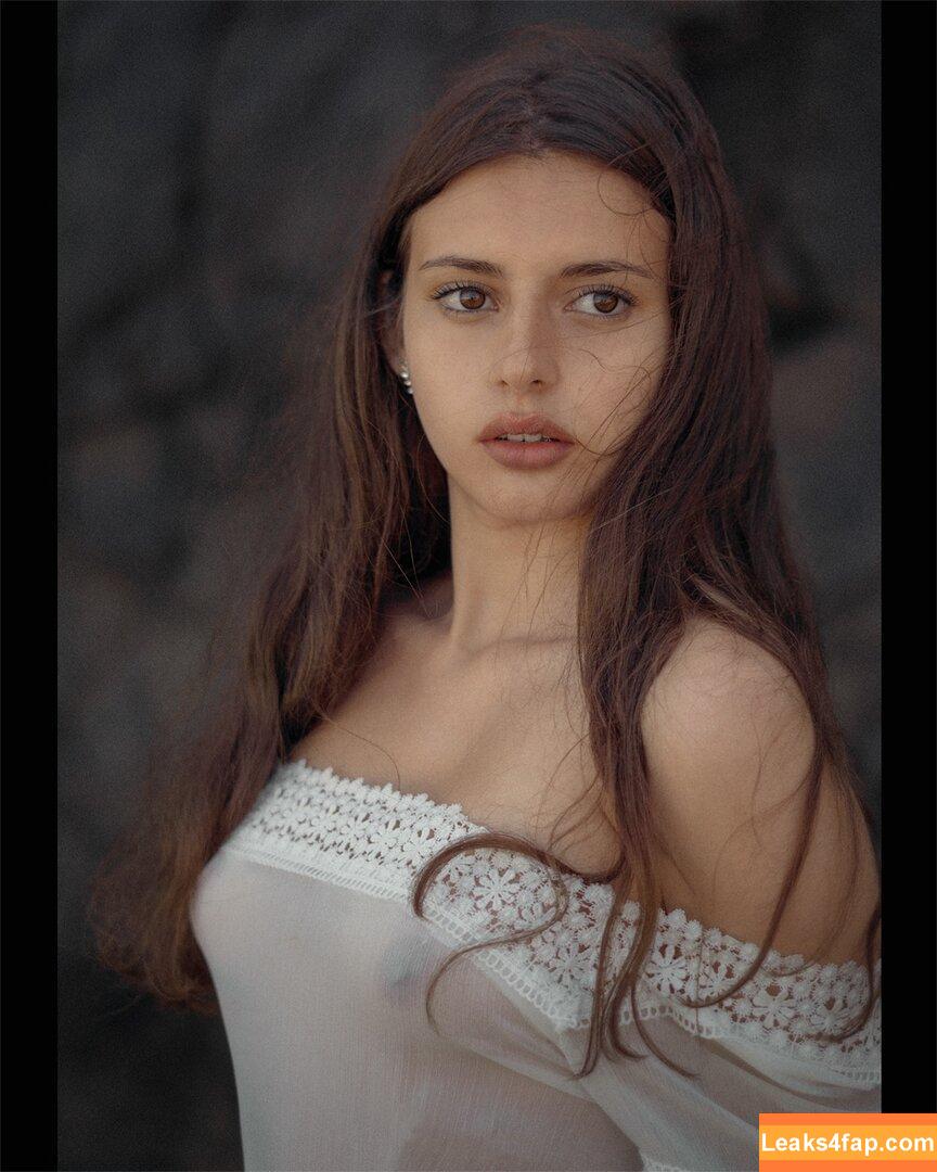 Courtney Miller / co_mill / courtney.miller / typicalvlogs leaked photo photo #0614