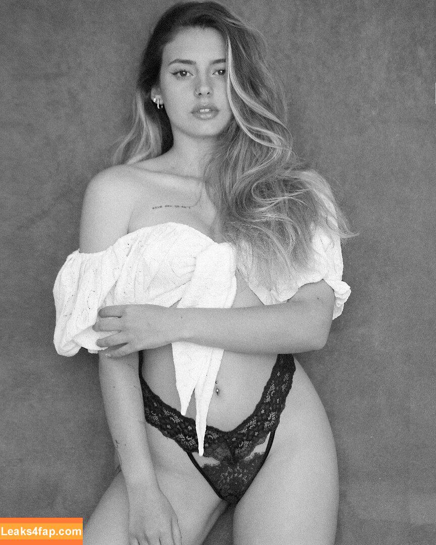 Courtney Miller / co_mill / courtney.miller / typicalvlogs leaked photo photo #0626