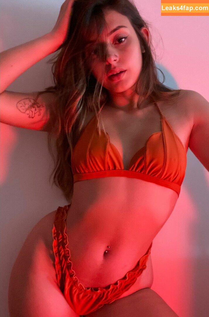 Courtney Miller / co_mill / courtney.miller / typicalvlogs leaked photo photo #0689