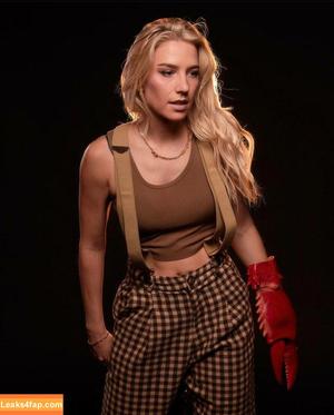 Courtney Miller photo #0073