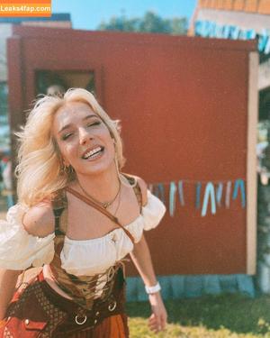 Courtney Miller photo #0177