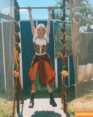 Courtney Miller photo #0179