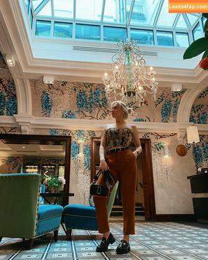 Courtney Miller photo #0187