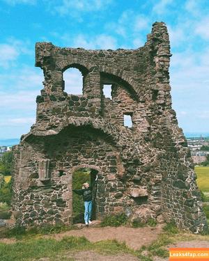 Courtney Miller photo #0203