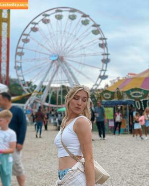 Courtney Miller photo #0241