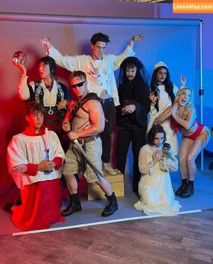 Courtney Miller photo #0307