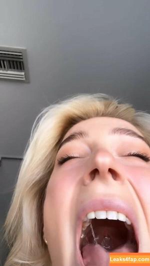 Courtney Miller photo #0335