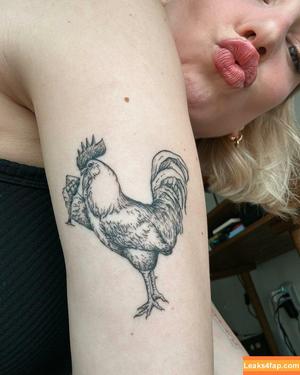 Courtney Miller photo #0342